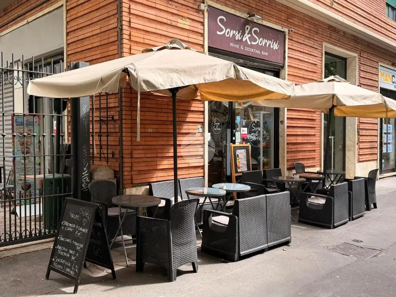 Negozio in Via Odoardo Tabacchi 3, Milano, {3} - Foto 1