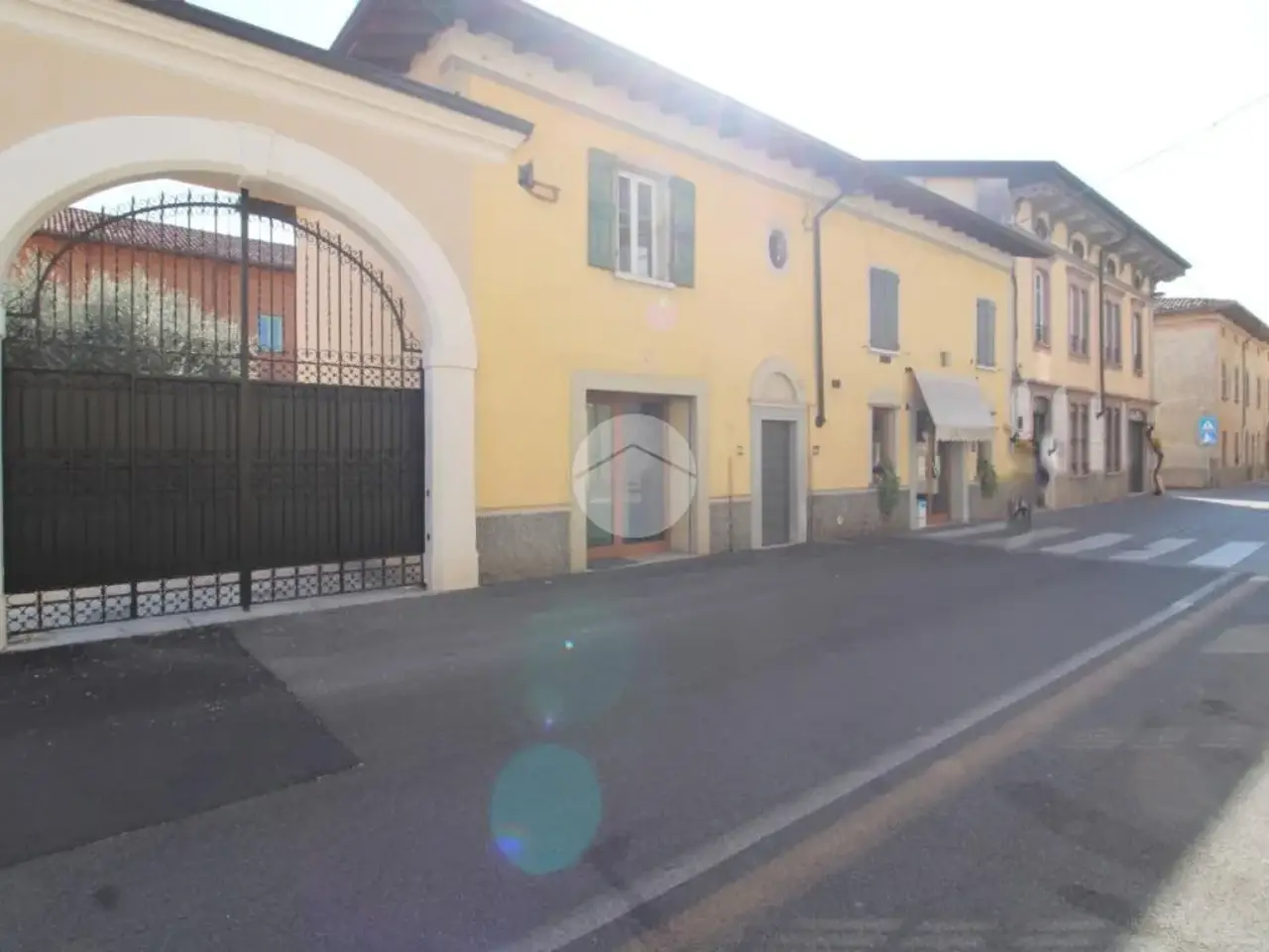 Negozio in Via Roma 29, Travagliato, {3} - Foto 1