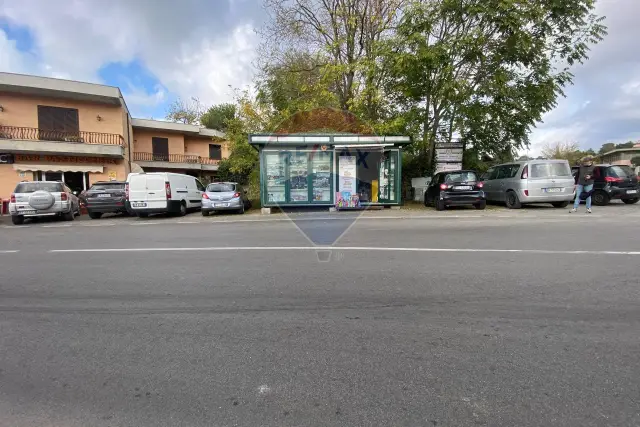 Shop in Via Nazario Sauro, Formello - Photo 1