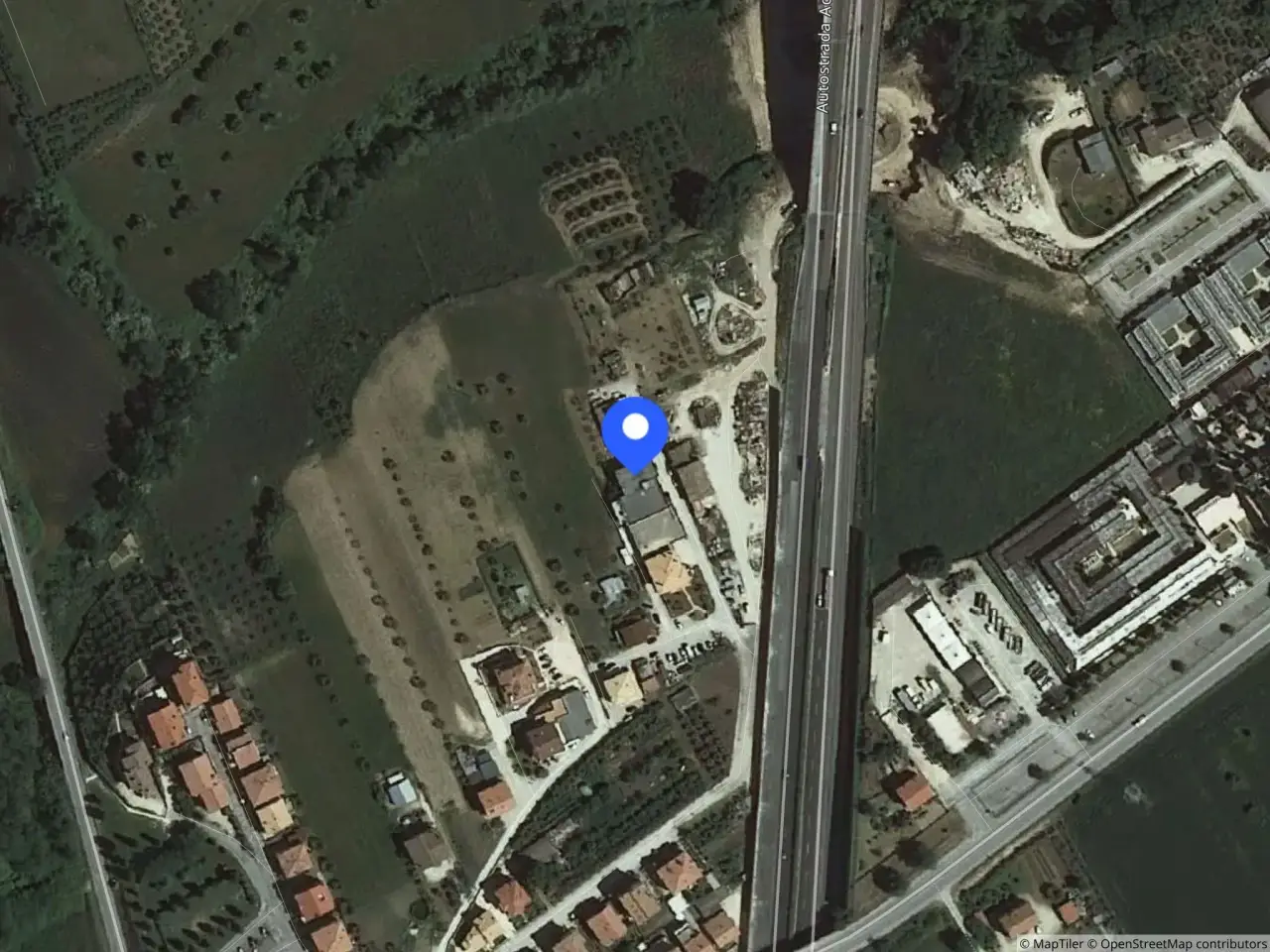 Capannone in Via Sila 13 13, Porto Sant'Elpidio, {3} - Foto 1