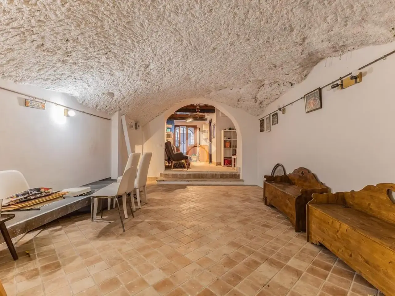Magazzino in Via delle Cantine 22, Bracciano, {3} - Foto 1