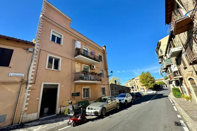 Quadrilocale in Via Giuseppe Garibaldi, Poggio Moiano - Foto 1