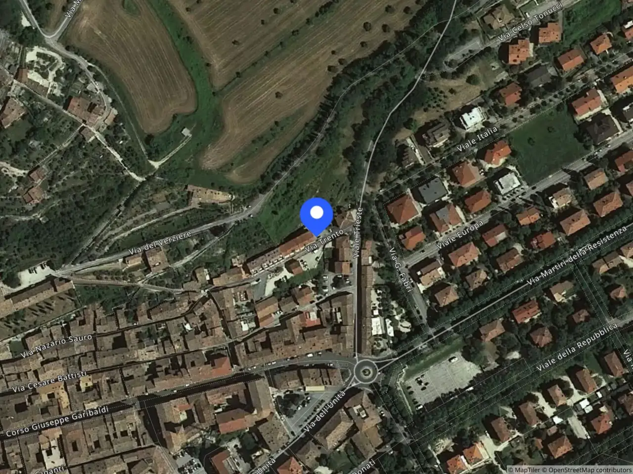 Fabbricato misto in Via Trento, 43 43, Fossombrone, {3} - Foto 1