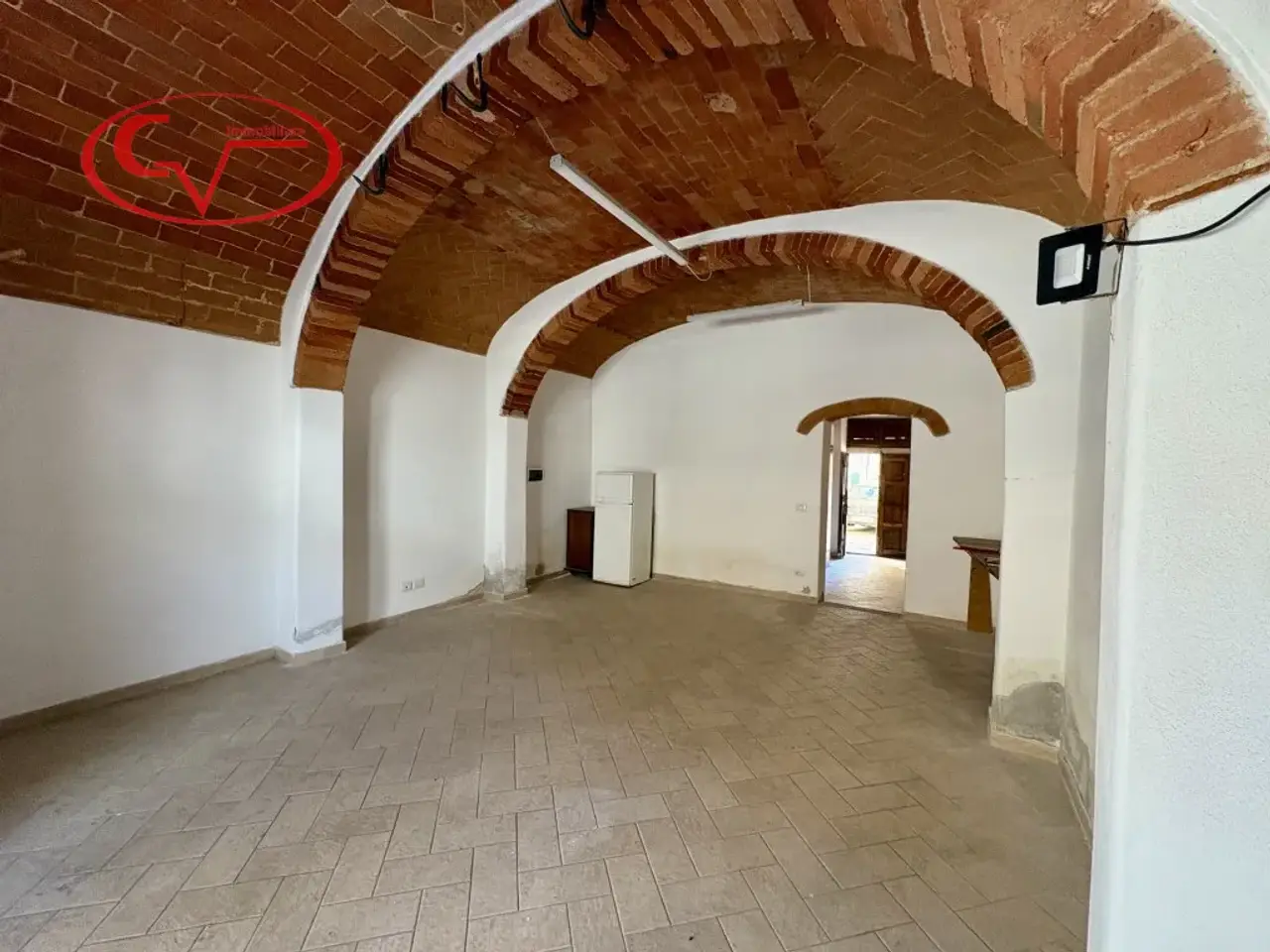 Magazzino in Via Martiri dell'Oreno, Loro Ciuffenna, {3} - Foto 2