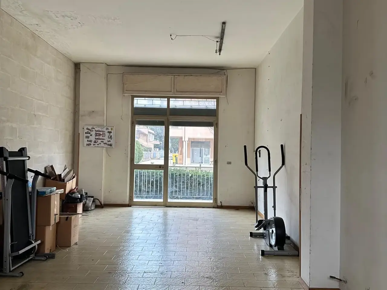 Negozio in , Colli Del Tronto, {3} - Foto 1