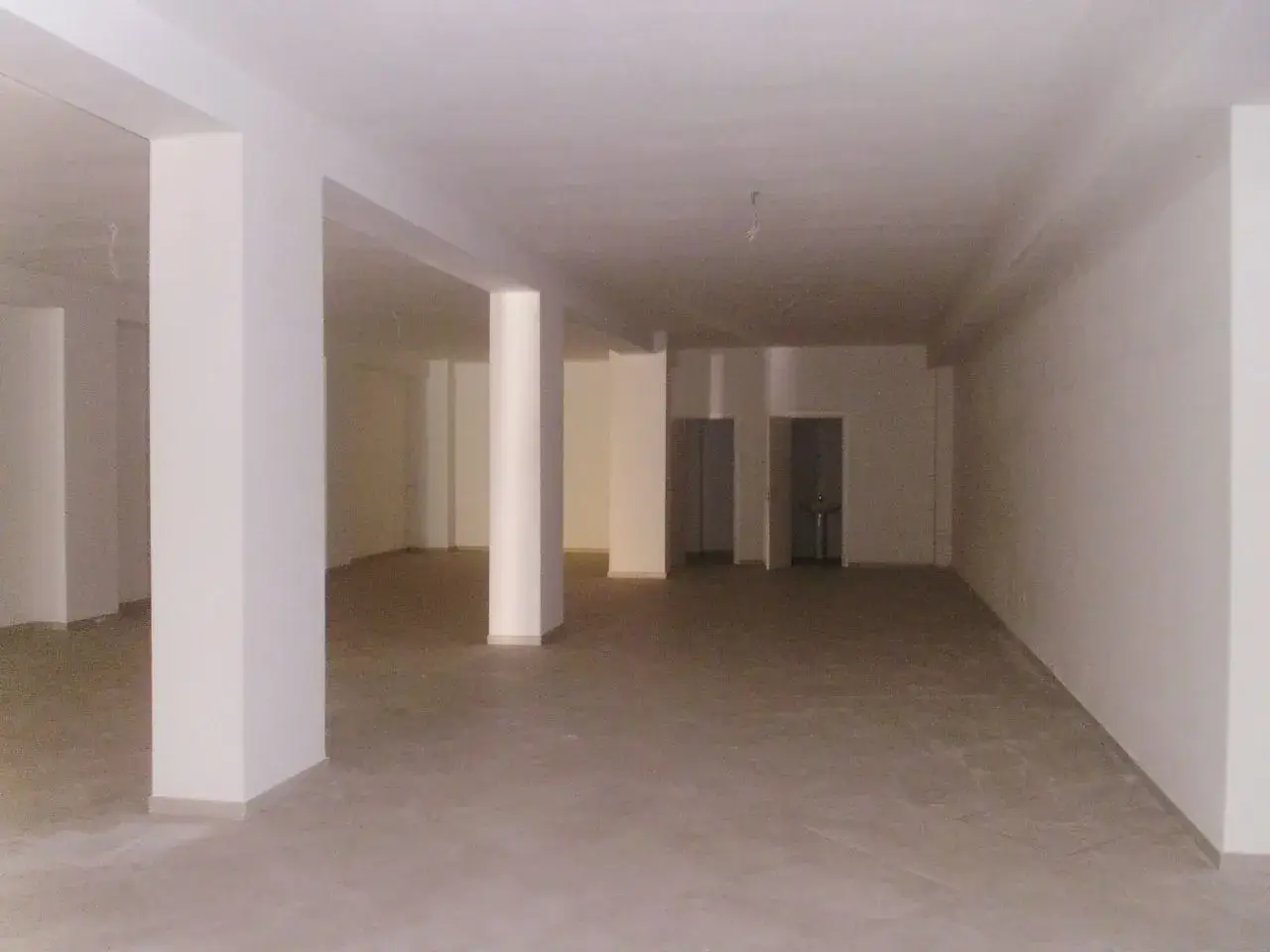 Negozio in Corso Secondigliano, Napoli, {3} - Foto 2