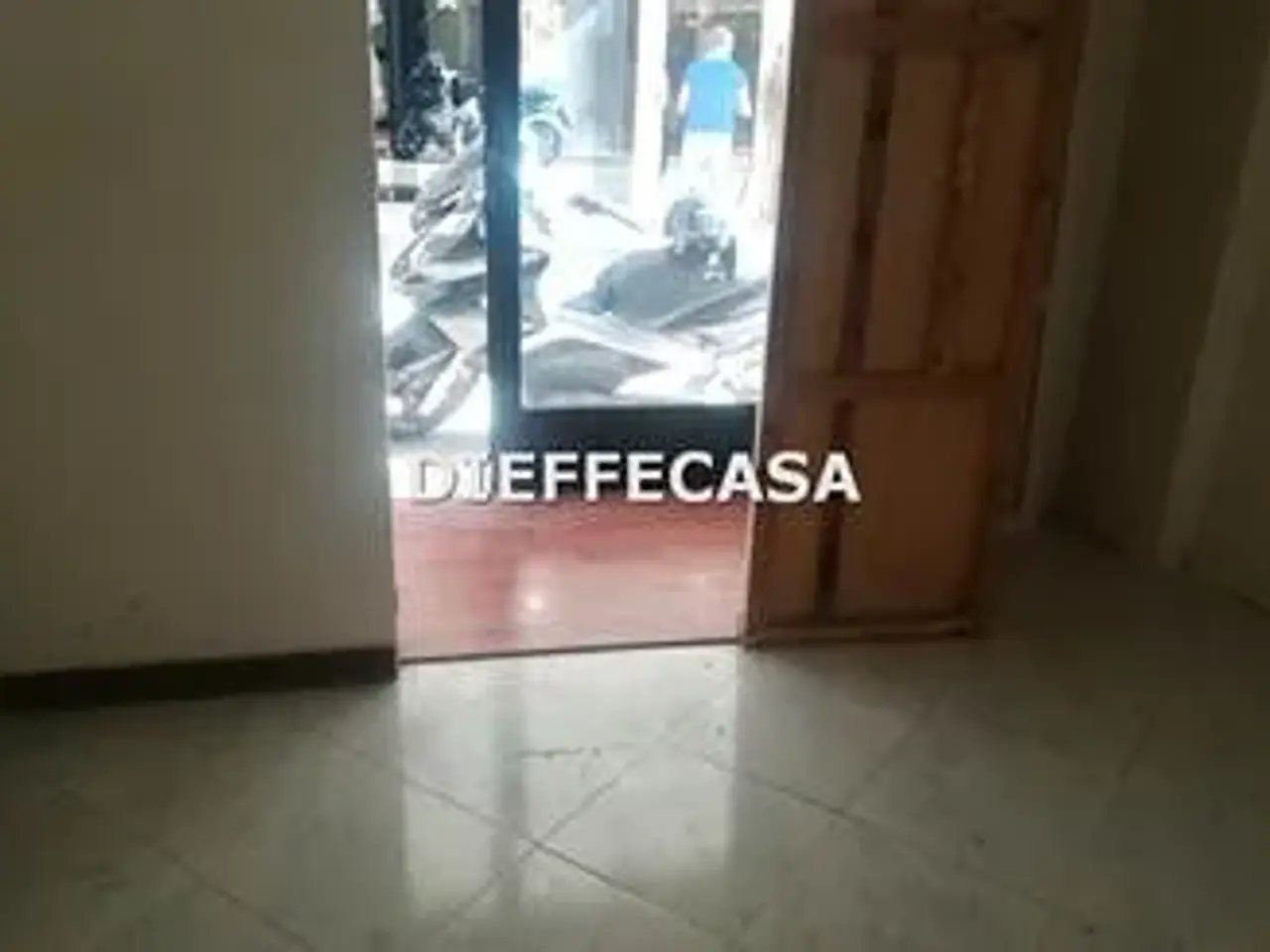 Magazzino in Via Calogero Isgrò , Marsala (Tp), Marsala, {3} - Foto 1