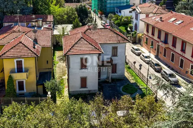 Villa in Via Gaetano De Castillia 19, Vimercate - Foto 1