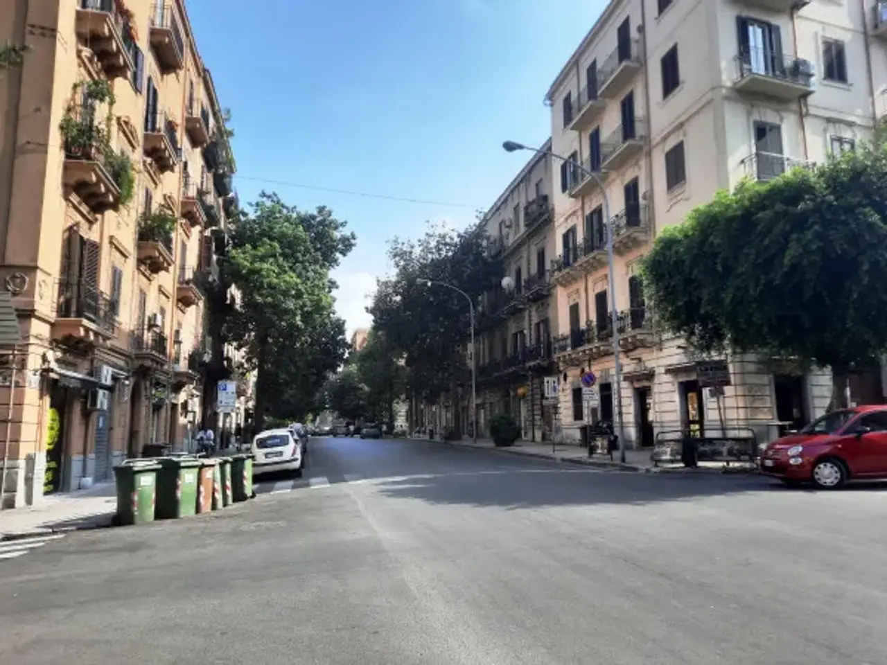 Negozio in Via Johann Wolfgang Von Goethe 60, Palermo, {3} - Foto 1