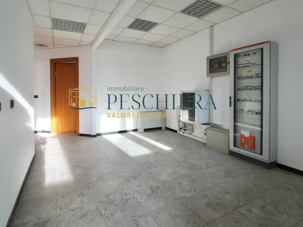 Ufficio in Via Postumia 58, Villafranca Di Verona, {3} - Foto 2