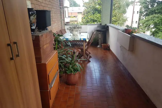 4-room flat in Via Piero Maroncelli 2, Nova Milanese - Photo 1