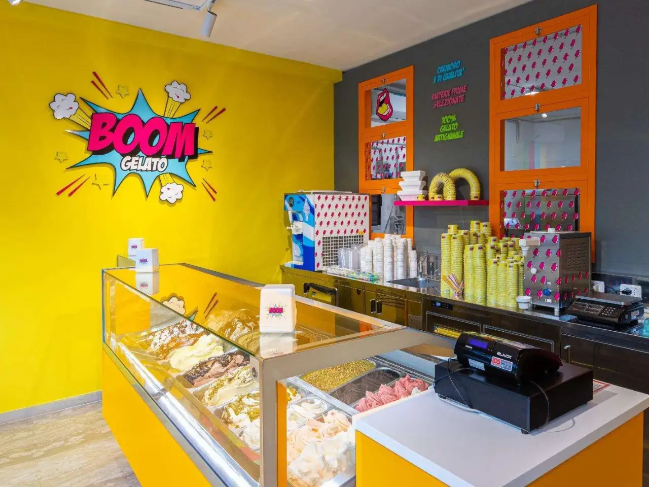 Gelateria in , Corciano, {3} - Foto 1
