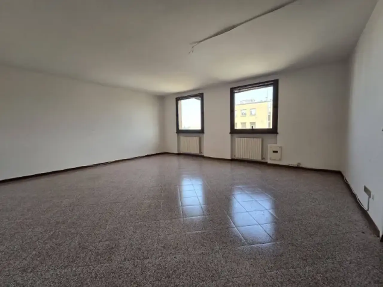 Ufficio in Viale Piacenza 23, Parma, {3} - Foto 1