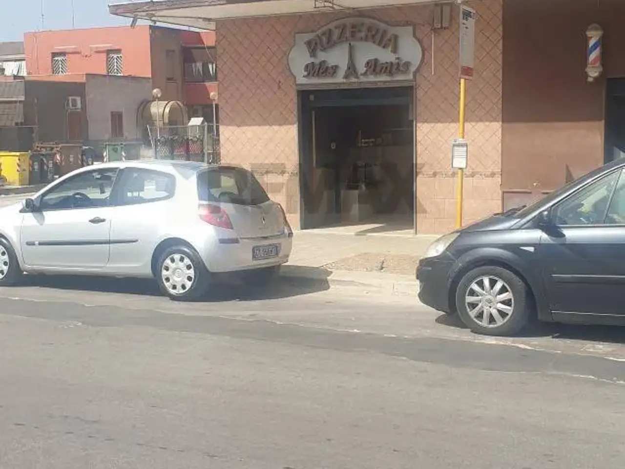 Negozio in Via Raimondello Orsini 145, Taranto, {3} - Foto 1
