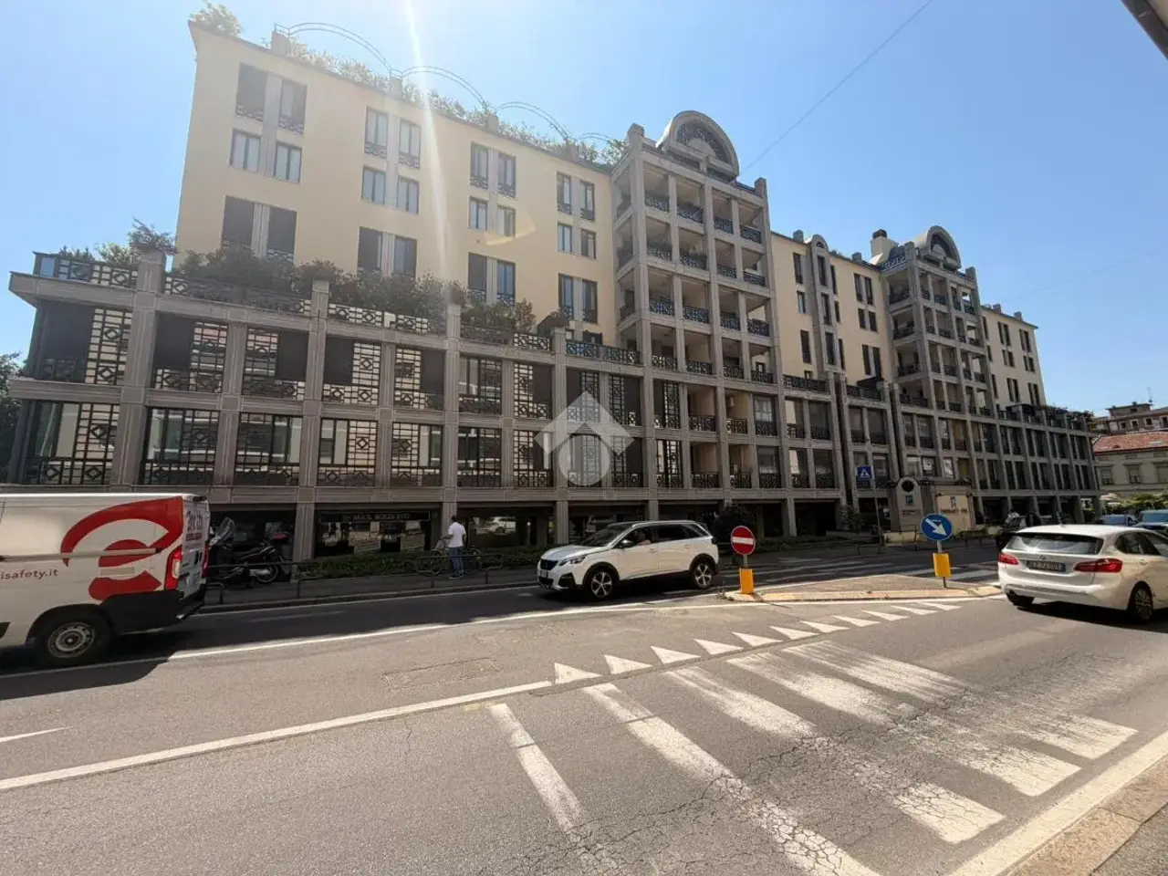 Negozio in Via Giuseppe Verdi, Bergamo, {3} - Foto 1