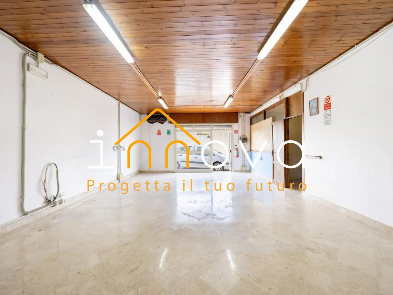 Negozio in Giuseppe Pitrè 80, Partinico, {3} - Foto 1
