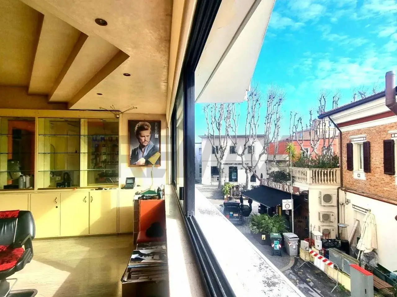 Esercizio commerciale in Via Dante Alighieri 20, Bellaria-Igea Marina, {3} - Foto 1
