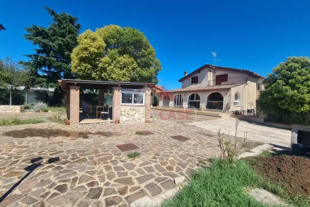 Villa in Via Acquatraversa, Gallicano nel Lazio - Foto 1