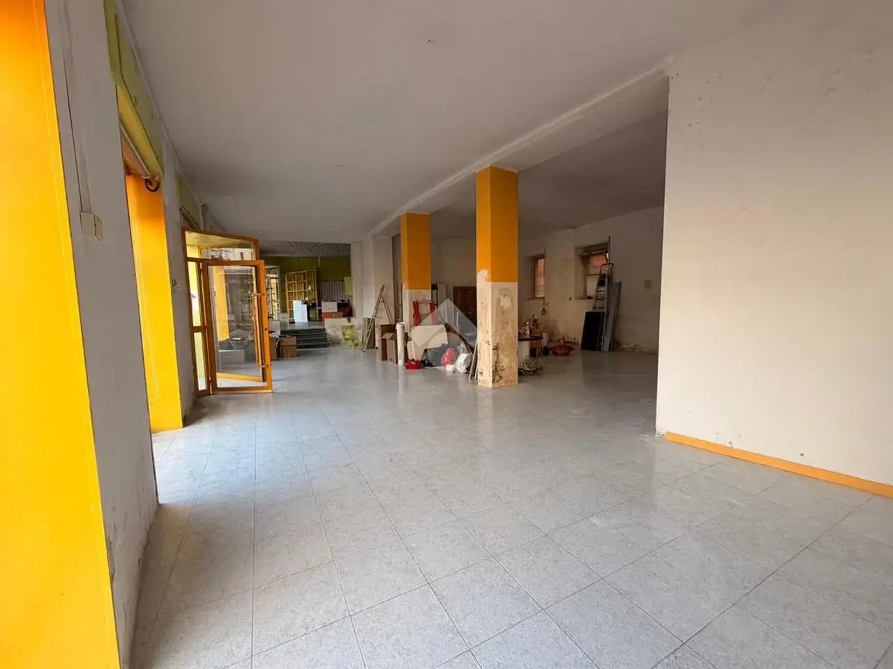Negozio in Via Sobrero 3, Colleferro, {3} - Foto 1