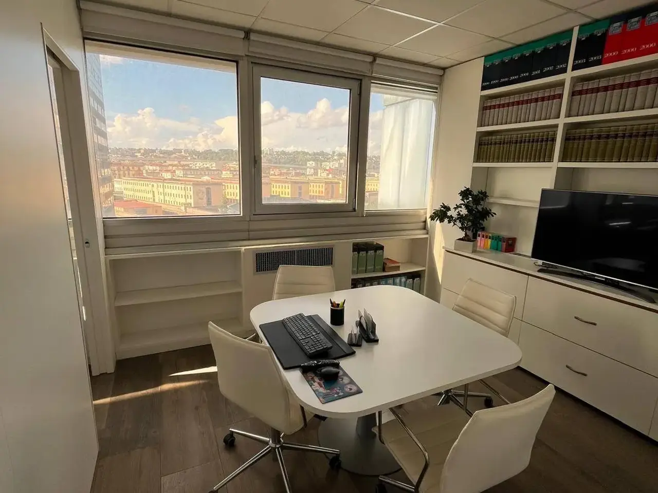 Ufficio in Centro Direzionale Isola G1, Napoli, {3} - Foto 1