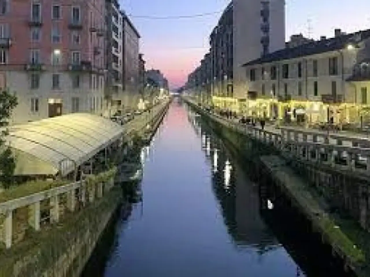 Negozio in Alzaia Naviglio Pavese, Milano, {3} - Foto 1