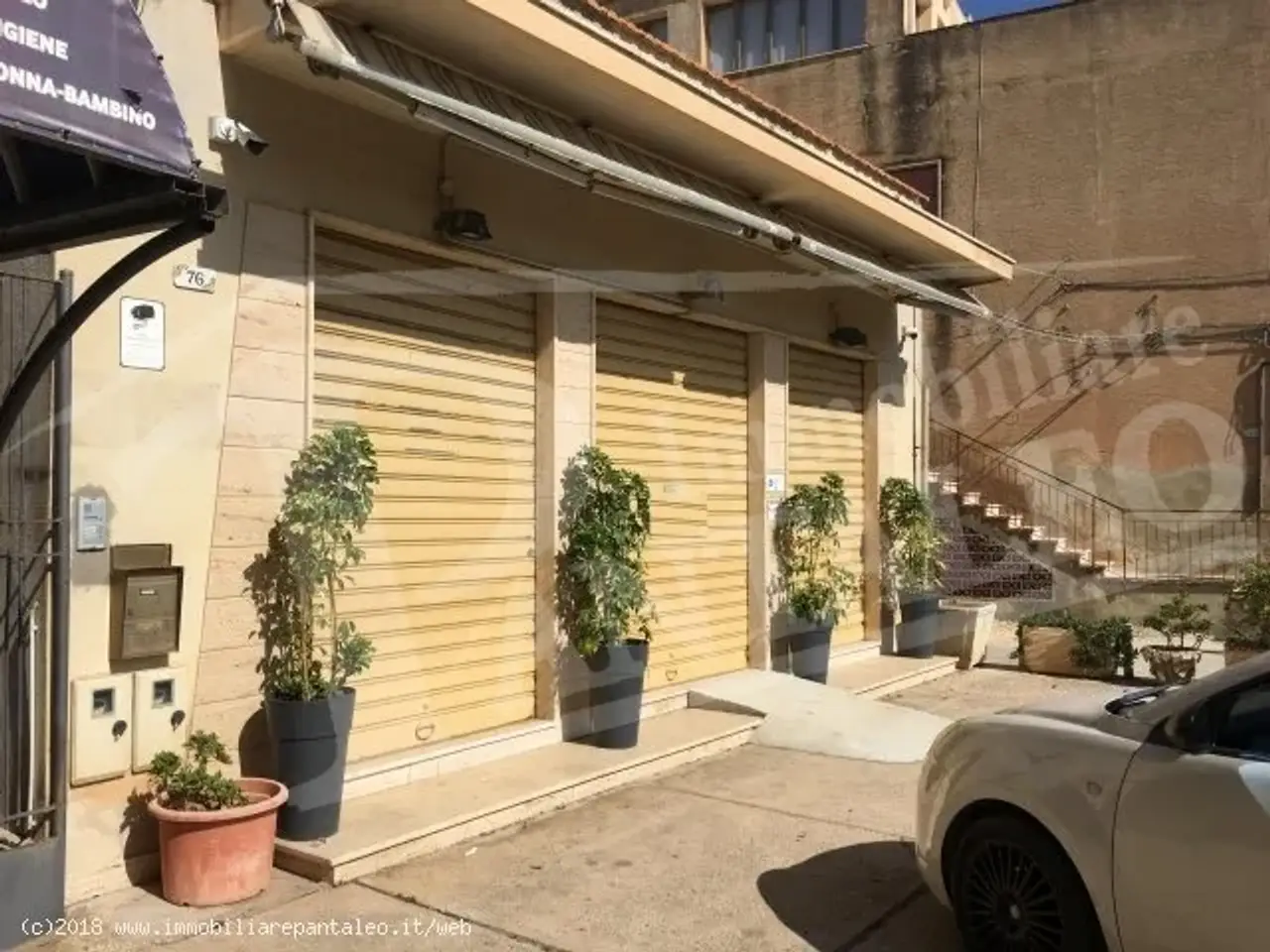 Esercizio commerciale in 
C.da S. Leonardo									, 
Marsala									, Marsala, {3} - Foto 1