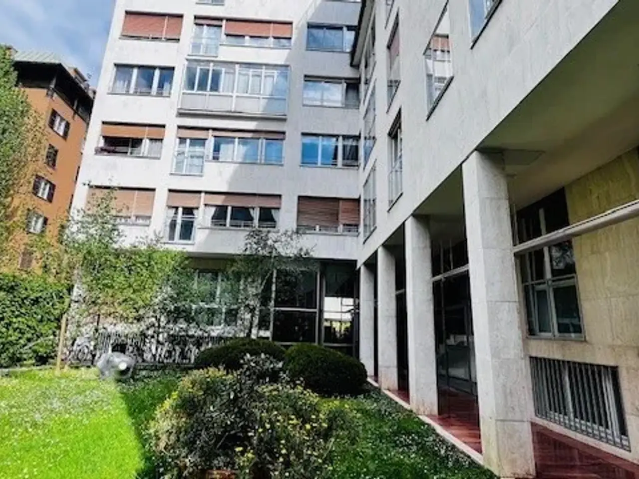 Ufficio in Via Verga 4, Milano, {3} - Foto 1
