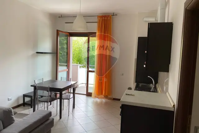 Bilocale in affitto, Via Giacomo Leopardi 10, Pregnana Milanese - Foto 1