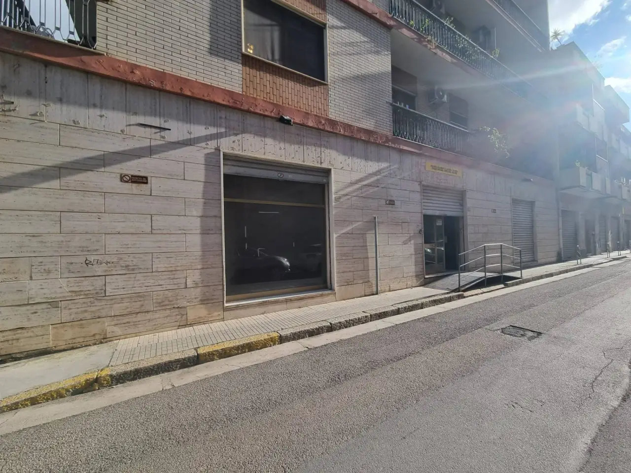 Negozio in Via Cilea, Quartu Sant'Elena, {3} - Foto 1