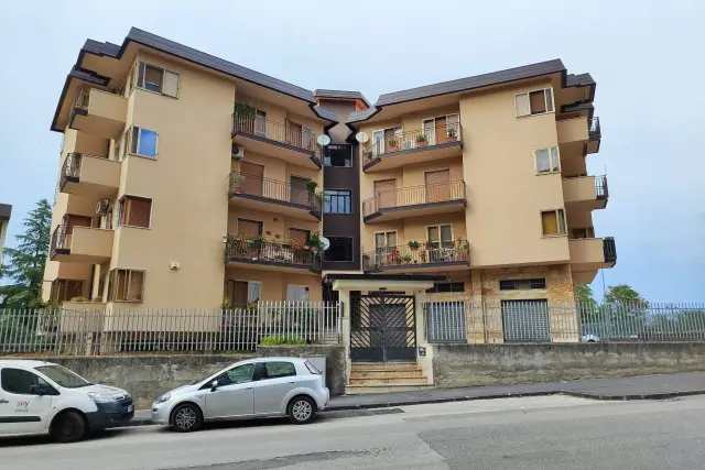 Appartamento in Via Enzo Marmorale, Benevento - Foto 1