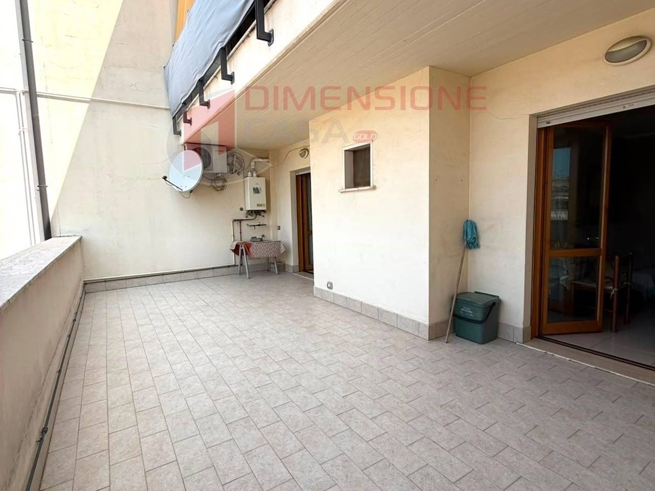 appartamento in vendita a Roma in zona Castelverde