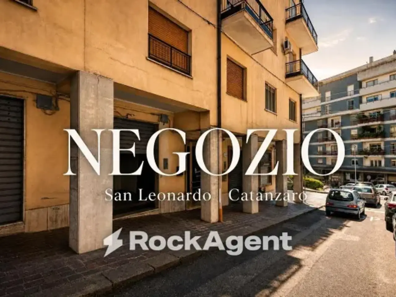 Negozio in Via Mario Greco 58, Catanzaro, {3} - Foto 1