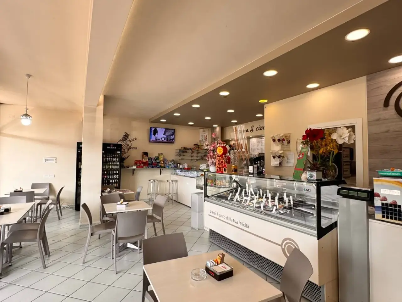 Esercizio commerciale in Strada Provinciale 60, Grottazzolina, {3} - Foto 2