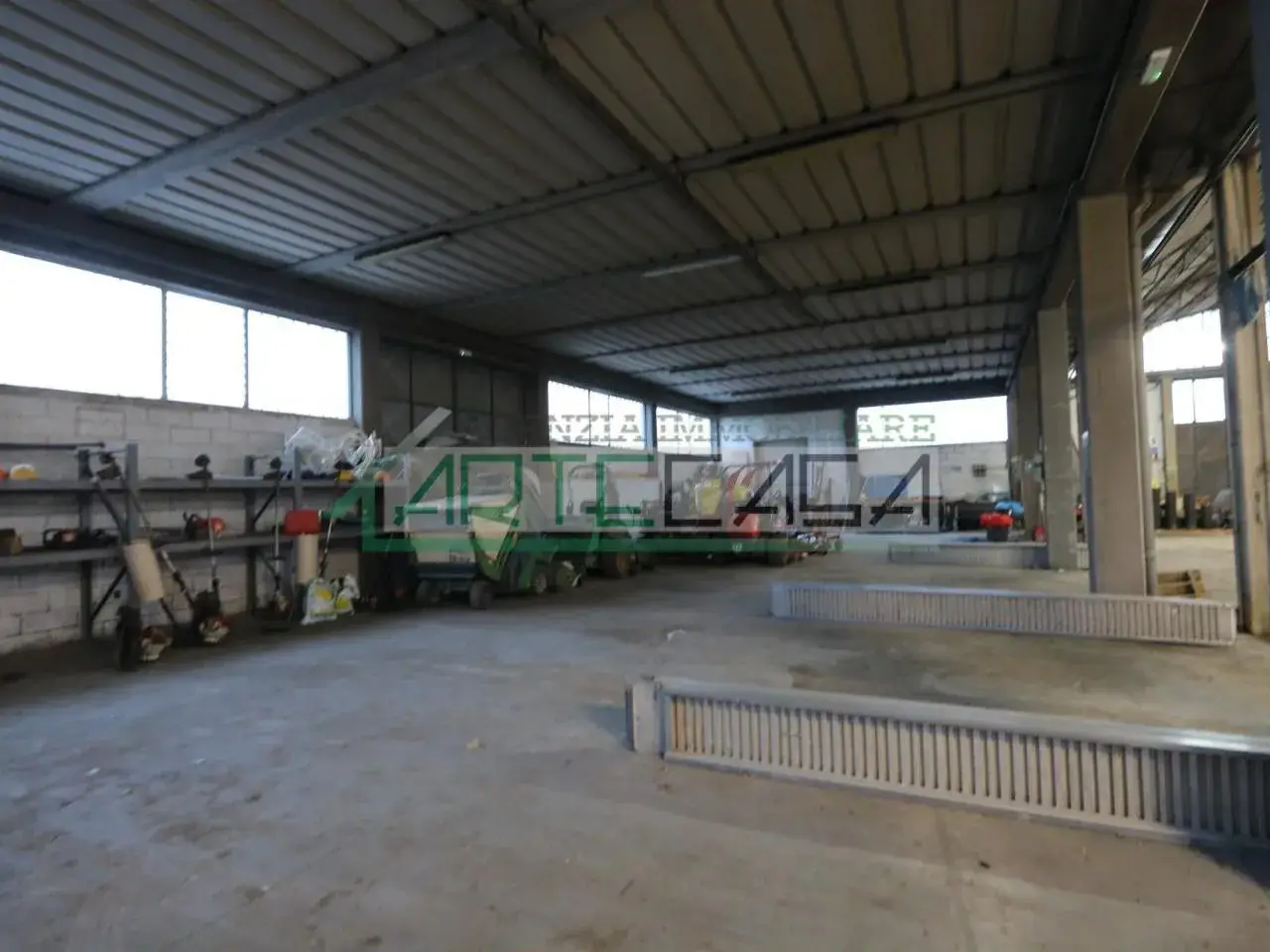 Capannone in , Cascina, {3} - Foto 2