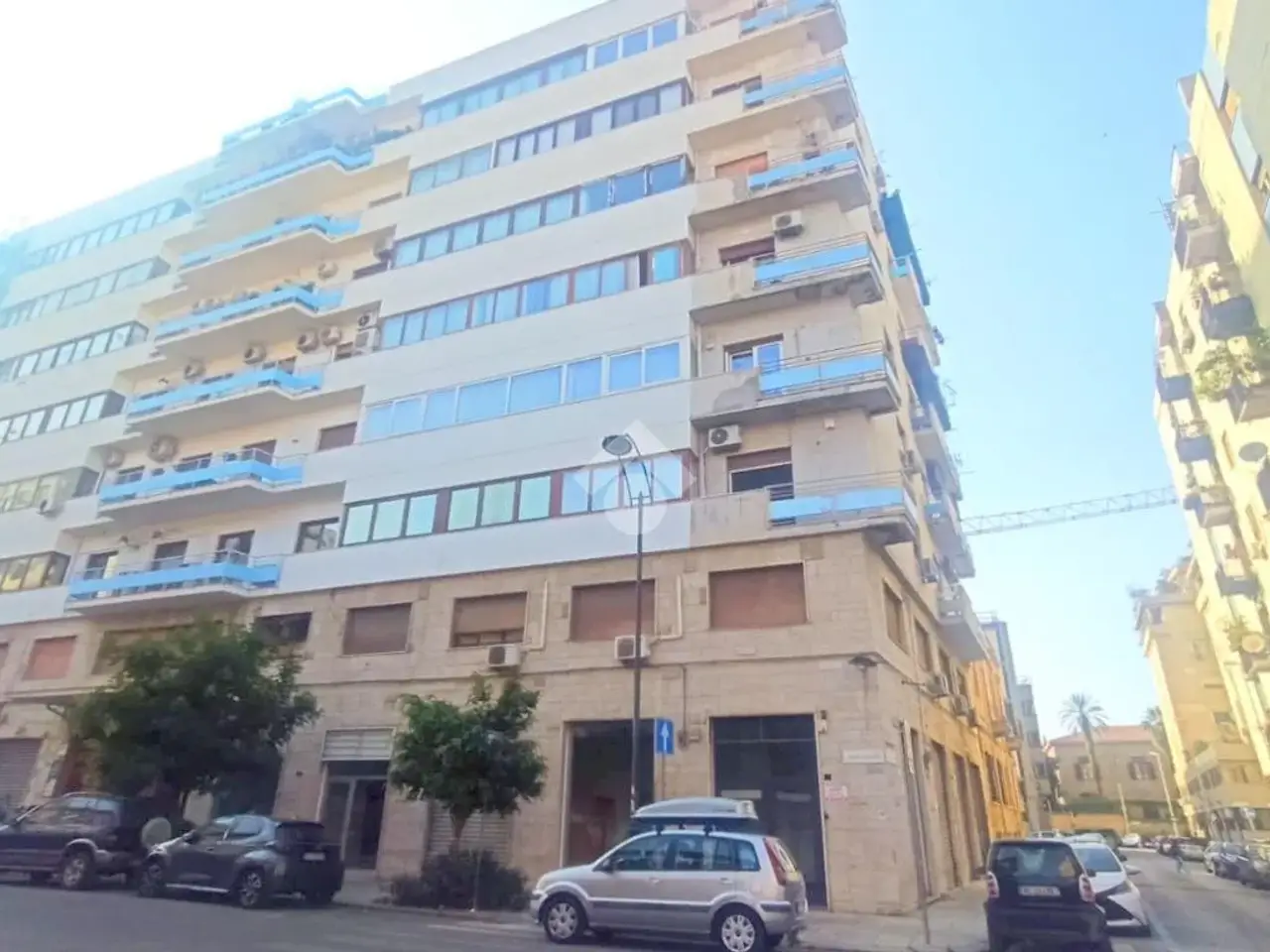 Negozio in Via Enrico Albanese 17, Palermo, {3} - Foto 1