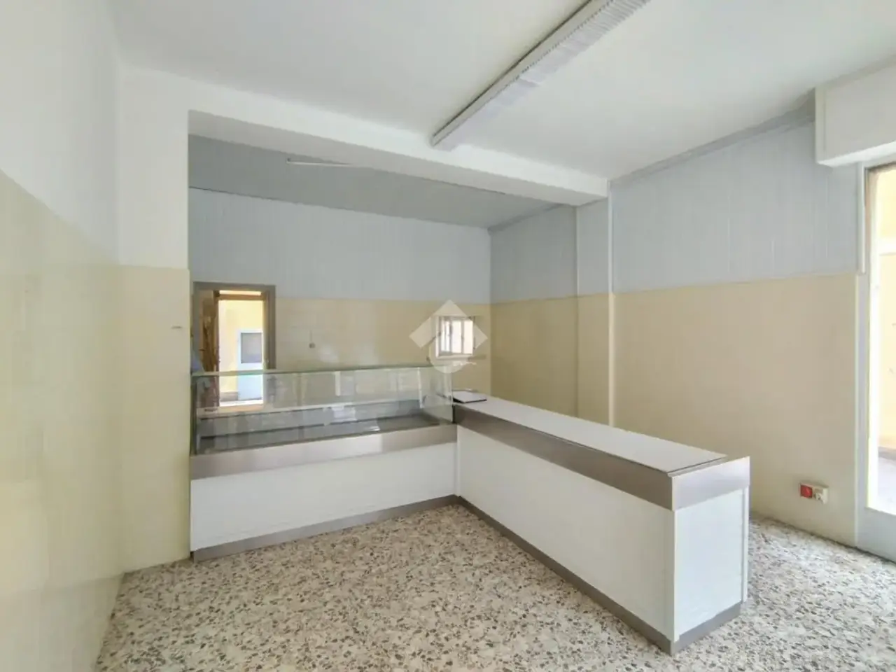 Negozio in Via a. Diaz 35, Codogno, {3} - Foto 2