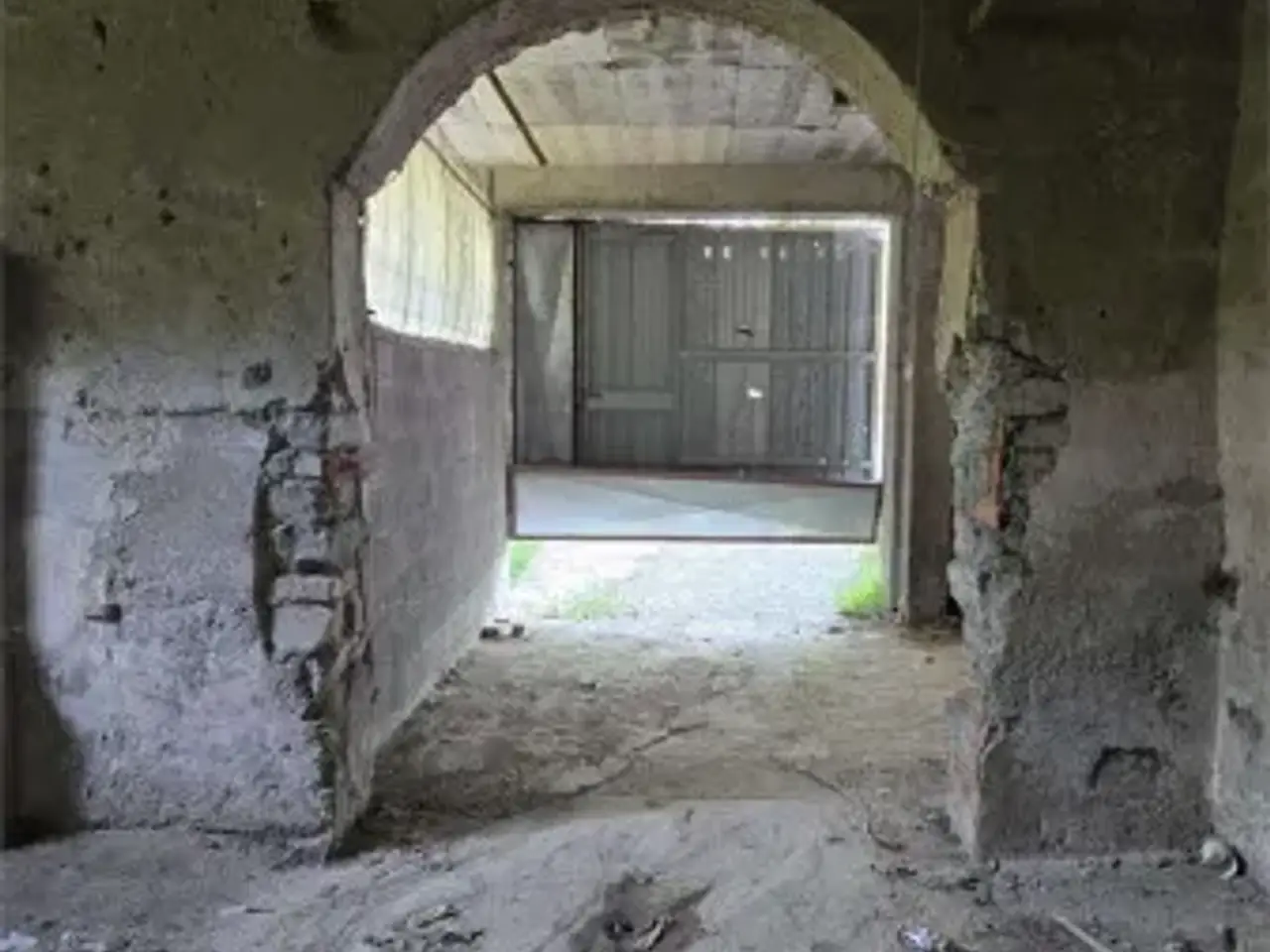 Magazzino in , Cantu', {3} - Foto 1