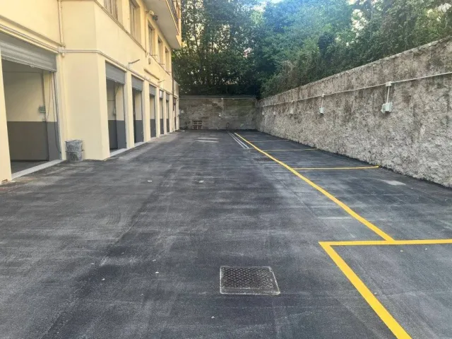 Car parking slot in {3}, Via Eduardo Traverso 1e - Photo 1