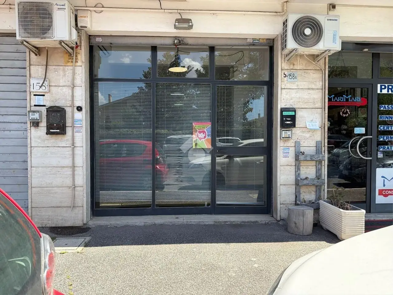 Negozio in Via del Casale Agostinelli 158, Roma, {3} - Foto 2