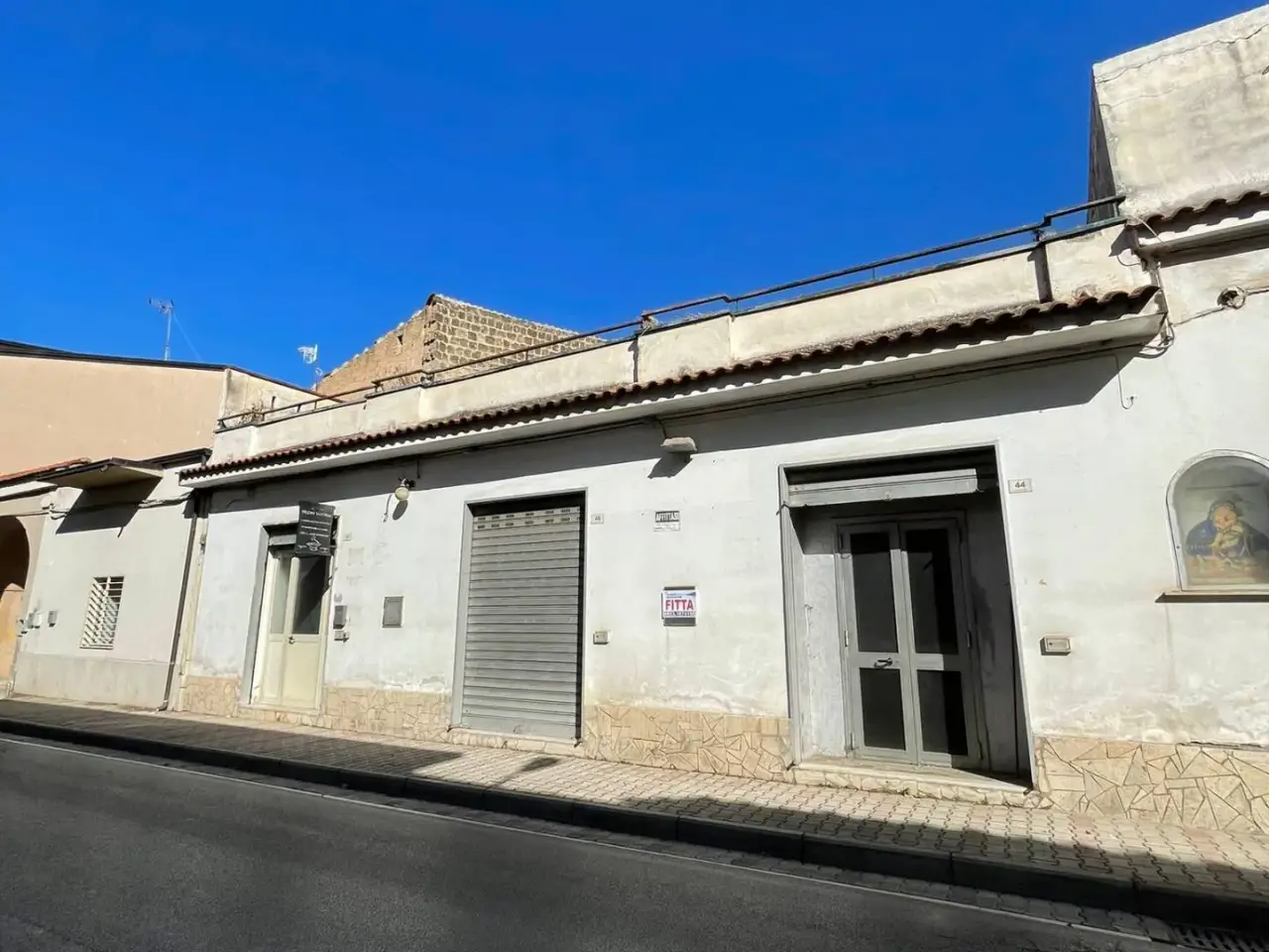 Negozio in Via Errico Fardella 40, Santa Maria Capua Vetere, {3} - Foto 2