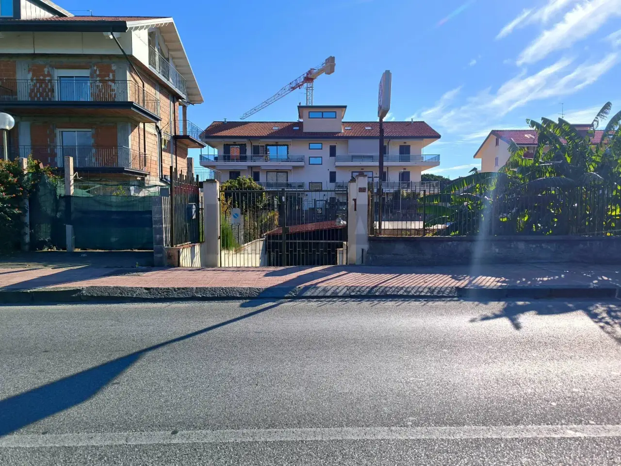 Laboratorio in Via Consolare Valeria 118, Giardini Naxos, {3} - Foto 1