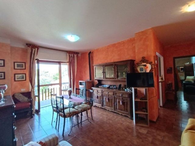 4-room flat in Via Papa Giovanni XXIII, Piegaro - Photo 1