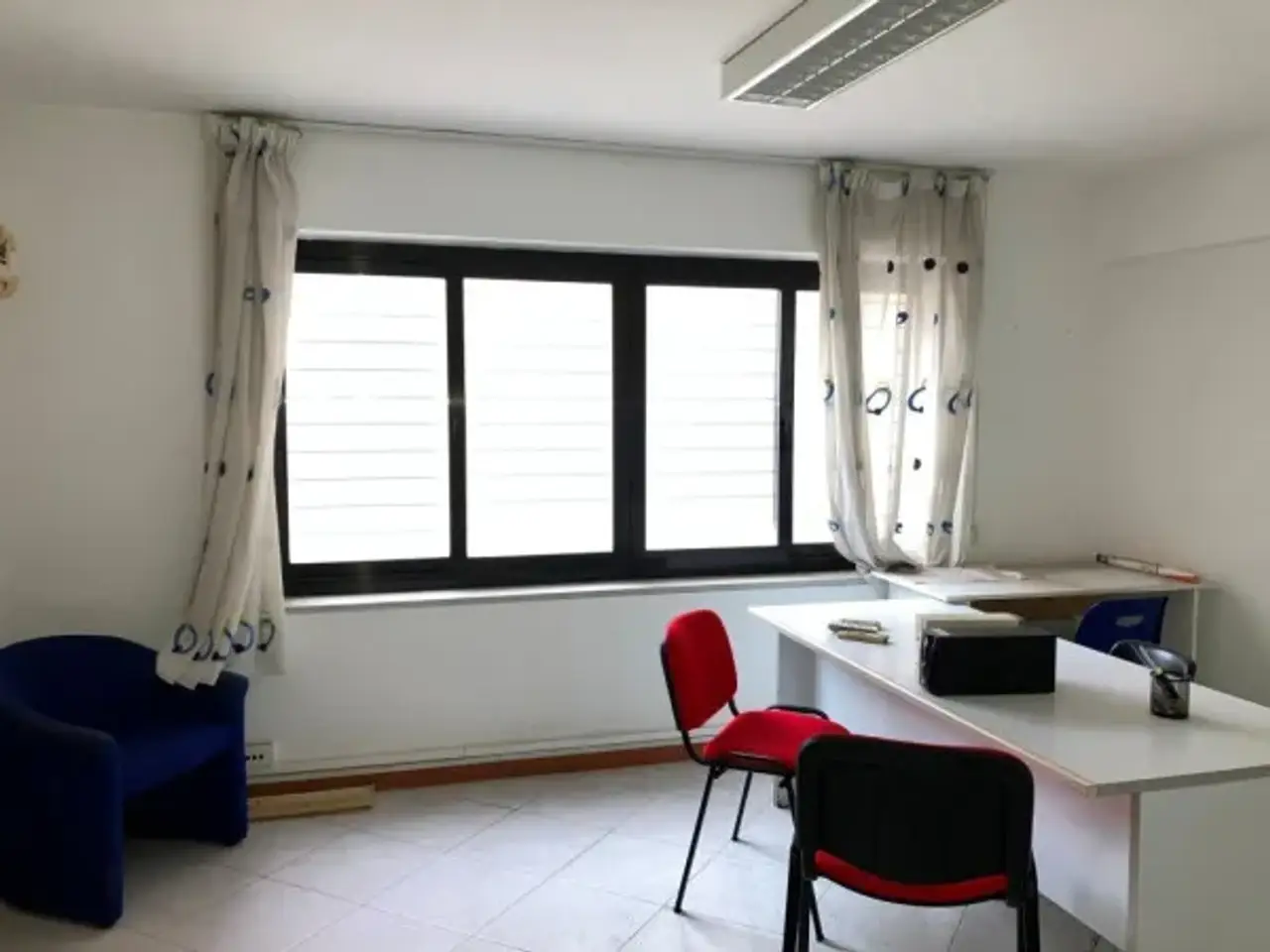 Ufficio in Via dei Cantieri 13, Palermo, {3} - Foto 2