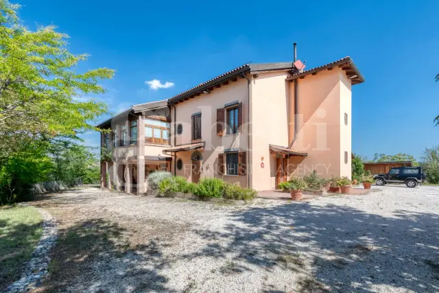 Country house or cottage in Via Tagliacane 3, Pianoro - Photo 1