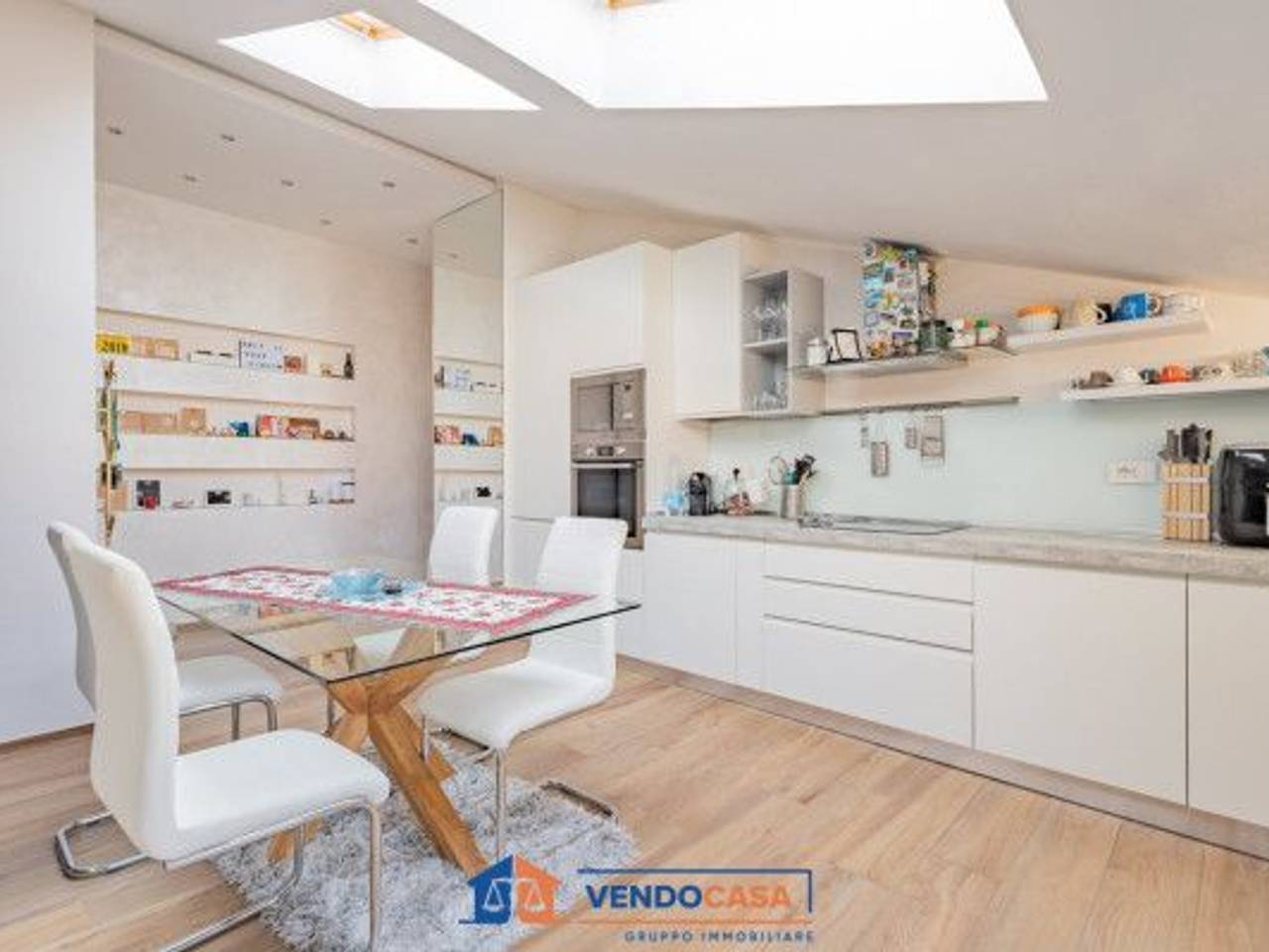 immagine annuncio 1 di 14