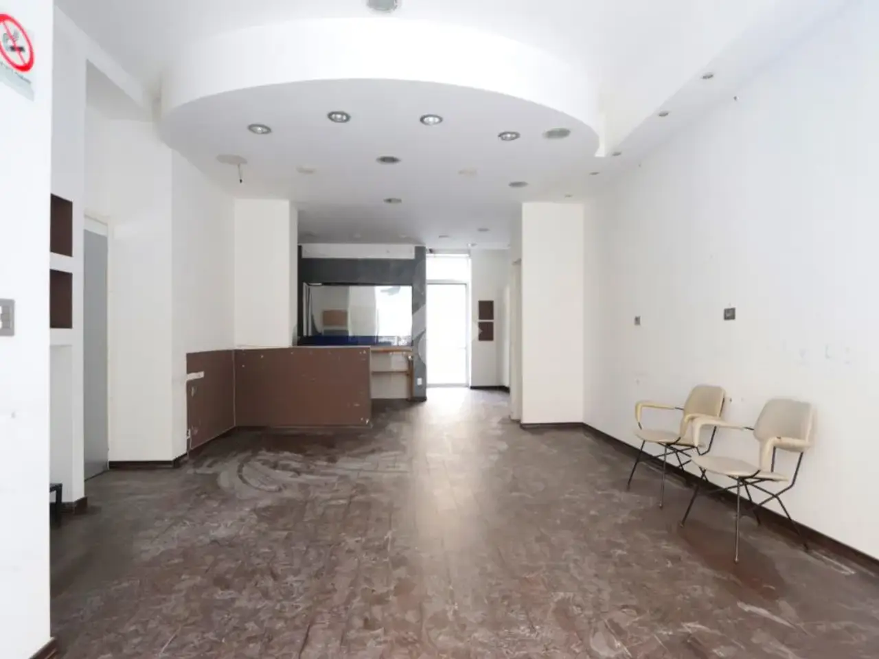 Negozio in Via Carlo Caniggia 17, Alessandria, {3} - Foto 1
