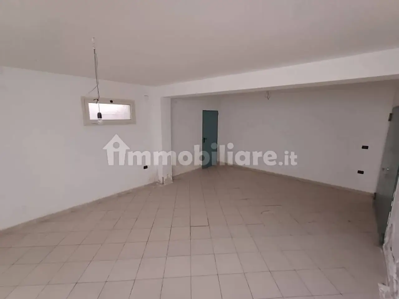 Negozio in Via Casilina Sud Snc, Cervaro, {3} - Foto 2