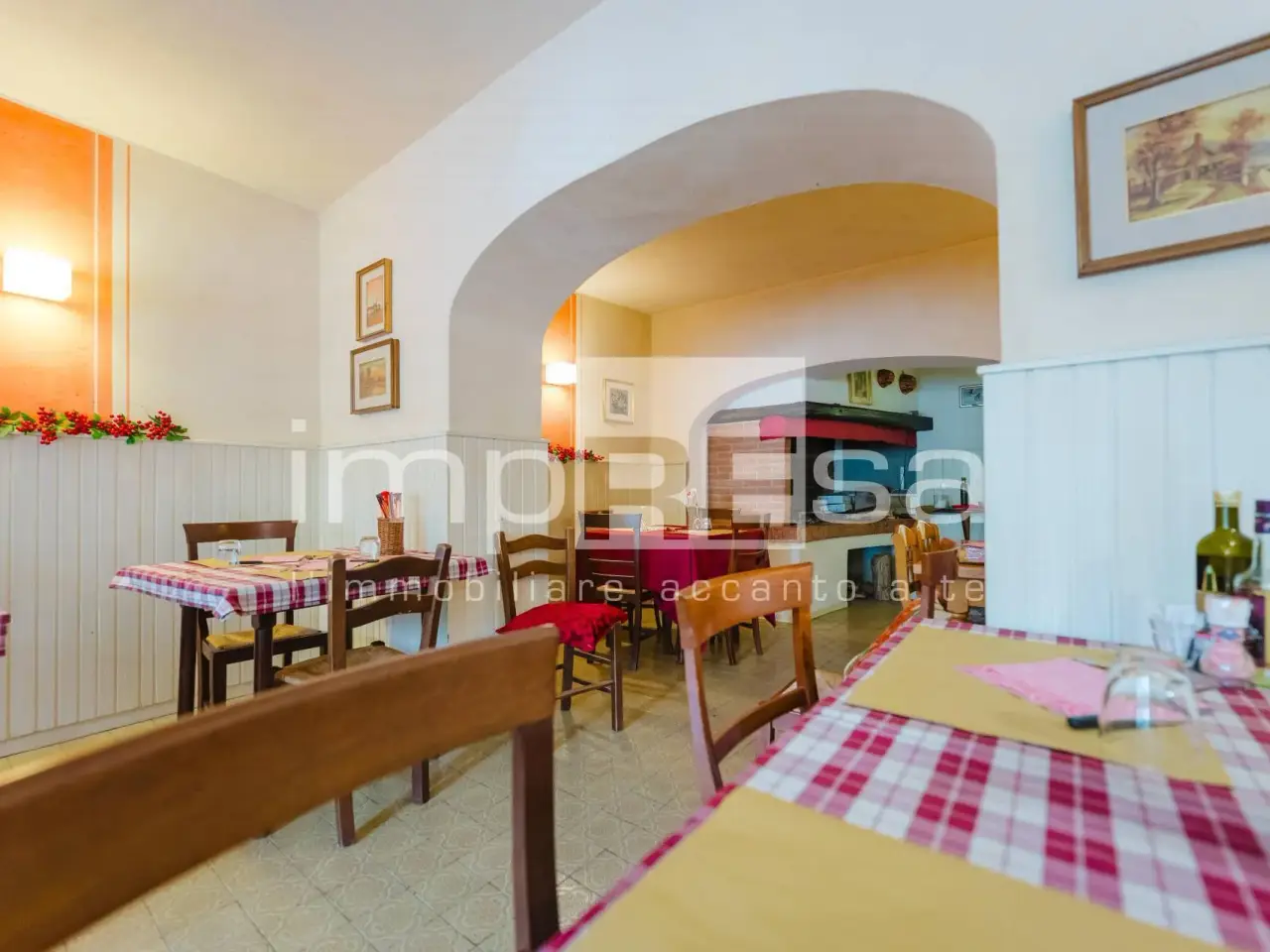 Negozio in Via Manzana, Vittorio Veneto, {3} - Foto 2