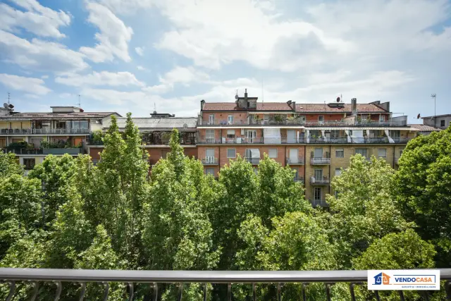 Zweizimmerwohnung in Corso Carlo E nello Rosselli 88, Torino - Foto 1