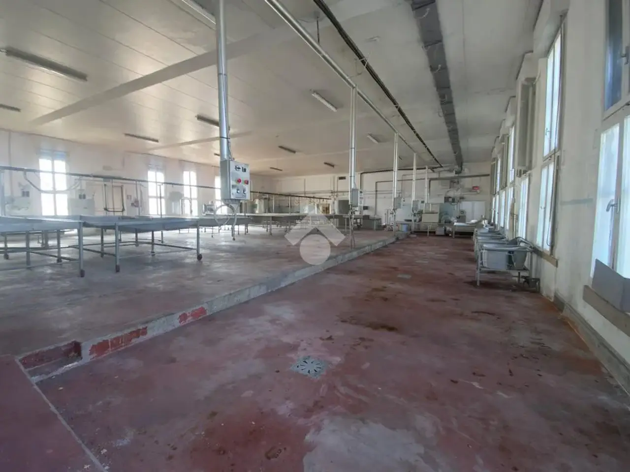 Capannone in Via Luigi Spagni 77, Reggio Emilia, {3} - Foto 1